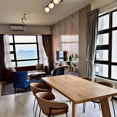 Seaview Luxury Condo Homestay 2Bed 2Bath Jesselton Quay By R2 Residence コタキナバル エクステリア 写真