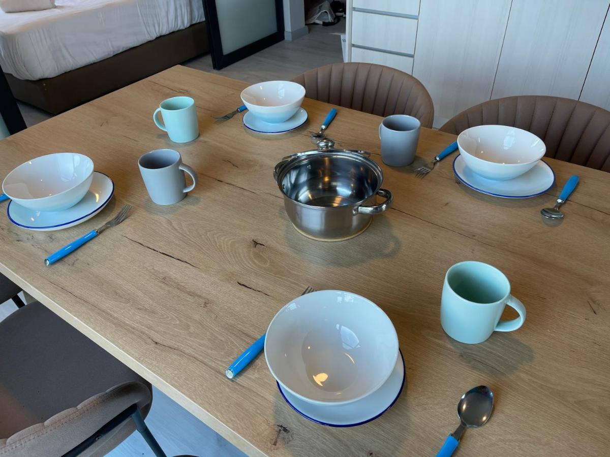 Seaview Luxury Condo Homestay 2Bed 2Bath Jesselton Quay By R2 Residence コタキナバル エクステリア 写真