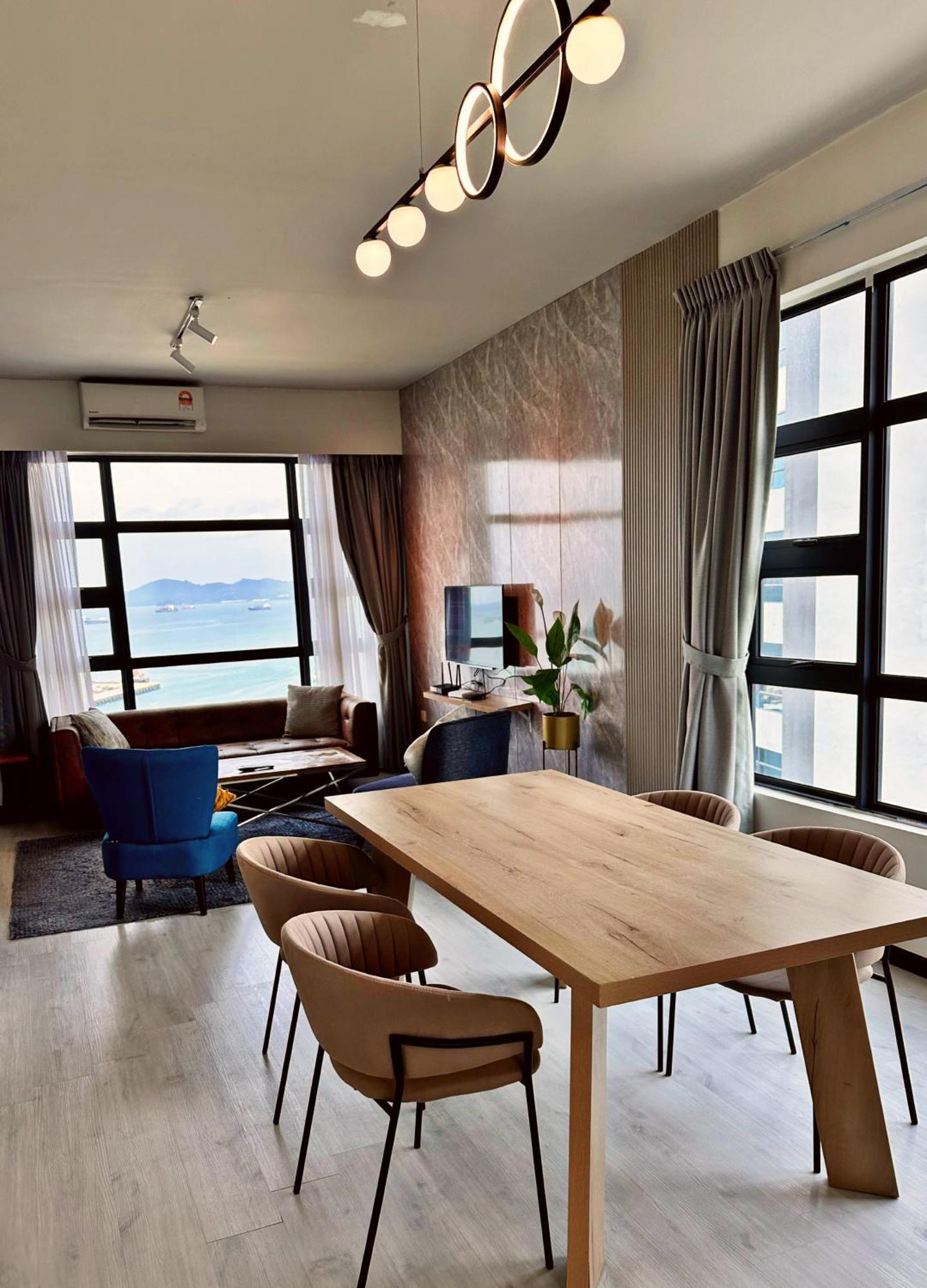 Seaview Luxury Condo Homestay 2Bed 2Bath Jesselton Quay By R2 Residence コタキナバル エクステリア 写真